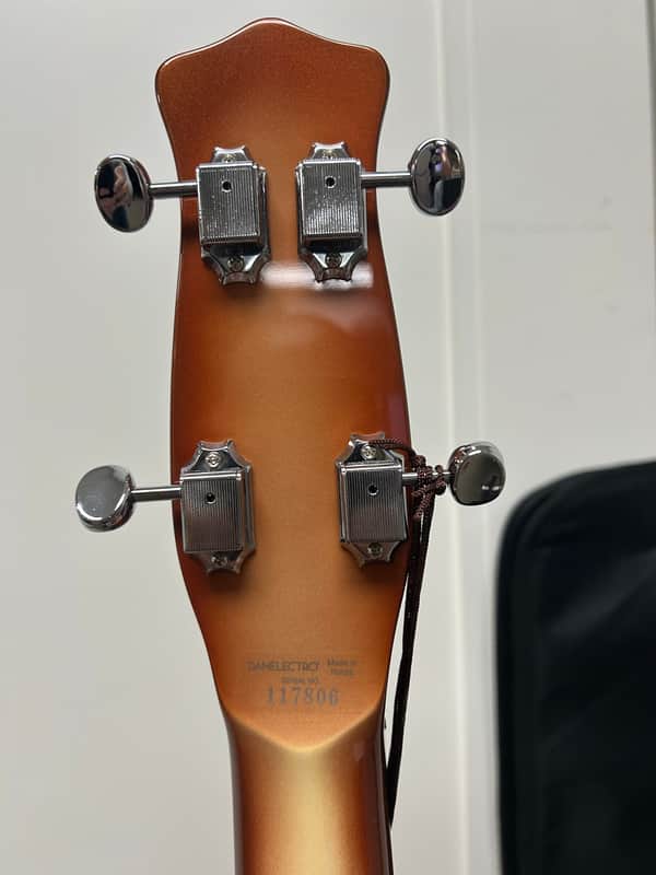 Danelectro Longhorn Bass Left-Handed - Copper Burst - Brand New w/Free Gigbag