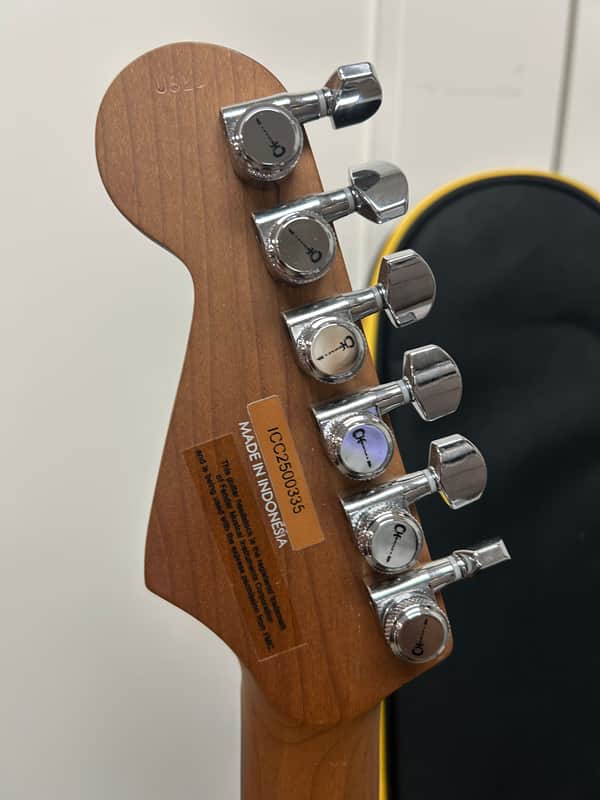 Charvel Pro-Mod Plus Dinky DK24 HH 2PT E QM - Midnight Ocean