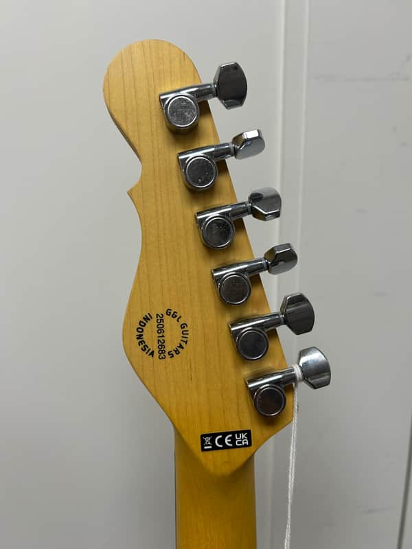 G&L Tribute Series ASAT Special Electric Guitar - Antique Sunburst