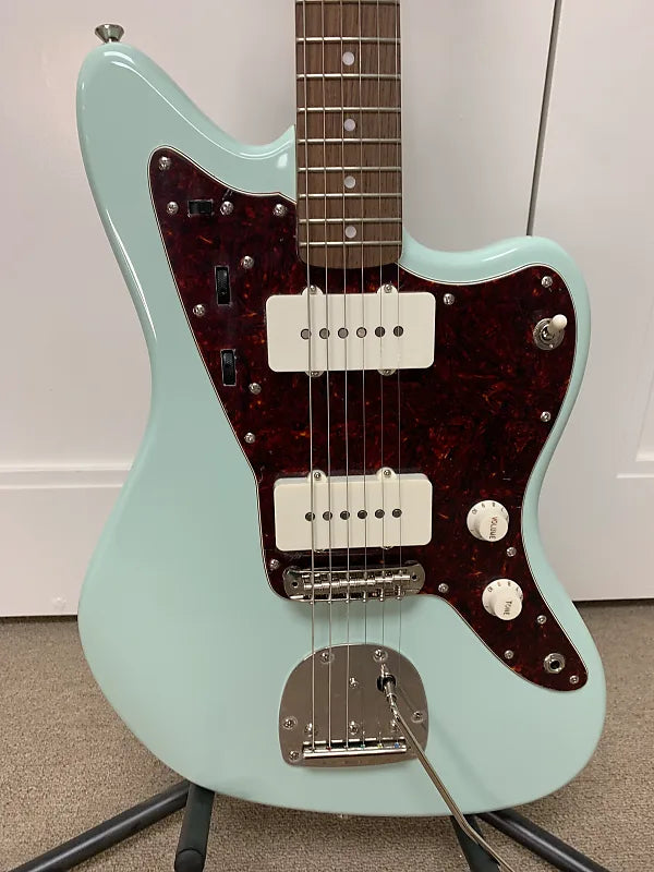 Squier Classic Vibe '60s Jazzmaster Electric Guitar - Sonic Blue