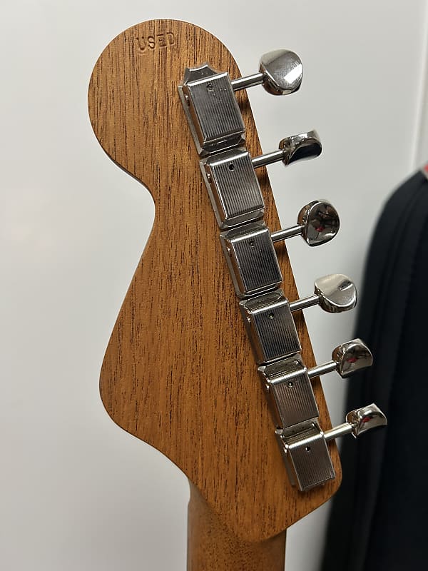 Fender Highway Series Parlor Acoustic Electric Guitar Spruce Top - Natural