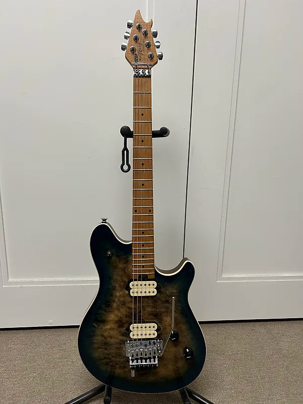 EVH Wolfgang WG Special QM with Baked Maple Neck - Indigo Burst