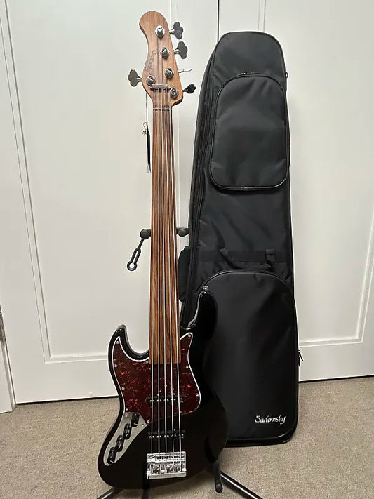 Sadowsky MetroExpress Vintage J/J Bass 5 String Fretless Left-Handed - Solid Black High Polish