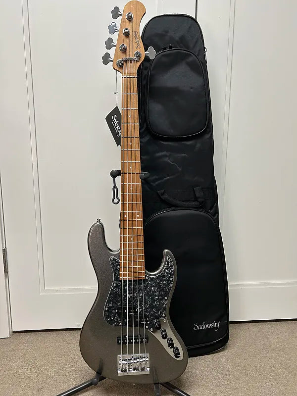 Sadowsky MetroExpress Hybrid P/J 5 String Bass w/Maple Fingerboard - Silver Metallic