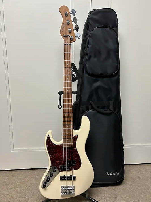 Sadowsky MetroExpress Hybrid P/J Bass with Pau Ferro Fretboard Left Handed - Olympic White