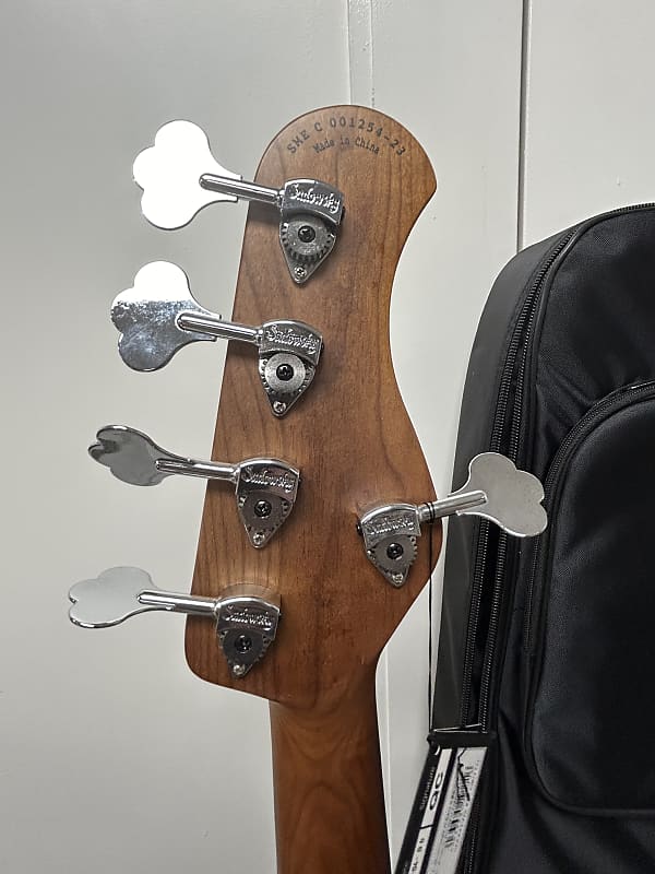 Sadowsky MetroExpress Vintage J/J Bass 5 String Fretless Left-Handed - Solid Black High Polish