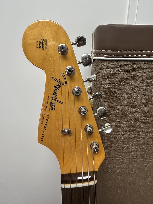 Fender American Vintage II '61 Stratocaster Left-Handed - Fiesta Red