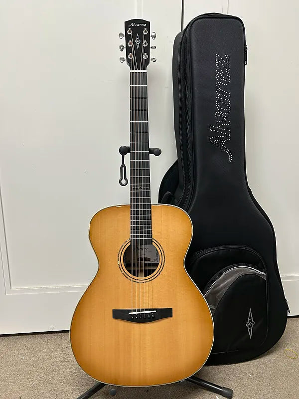 Alvarez LF70e Laureate Folk/OM Acoustic Guitar w/Electronics - Daybreak