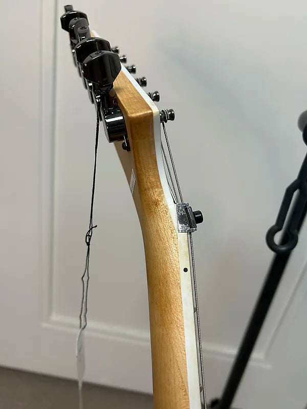 Jackson Pro Series SL2Q MAH Soloist Electric Guitar - Transparent Magenta Burst