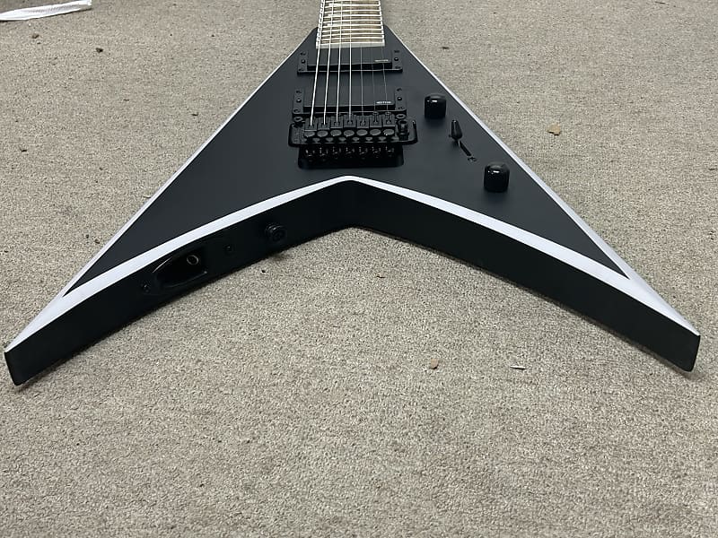 Jackson X Series King V KVX-MG7 Guitar - Satin Black w/Grey Bevels