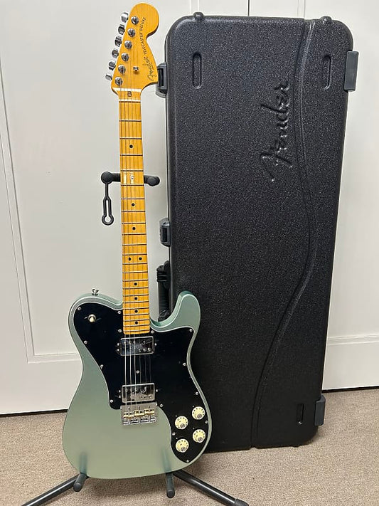 Fender American Professional II Telecaster Deluxe with Maple Fretboard - Mystic Surf Green