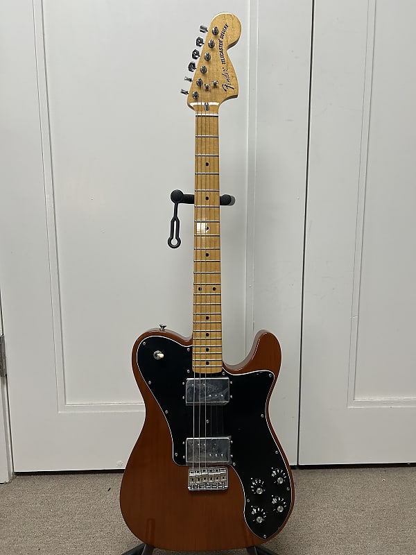 Fender Vintera '70s Telecaster Deluxe with Maple Fretboard - Mocha