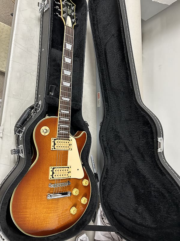 Cort Single Cut 1986 Electric LP Style Guitar w/Case