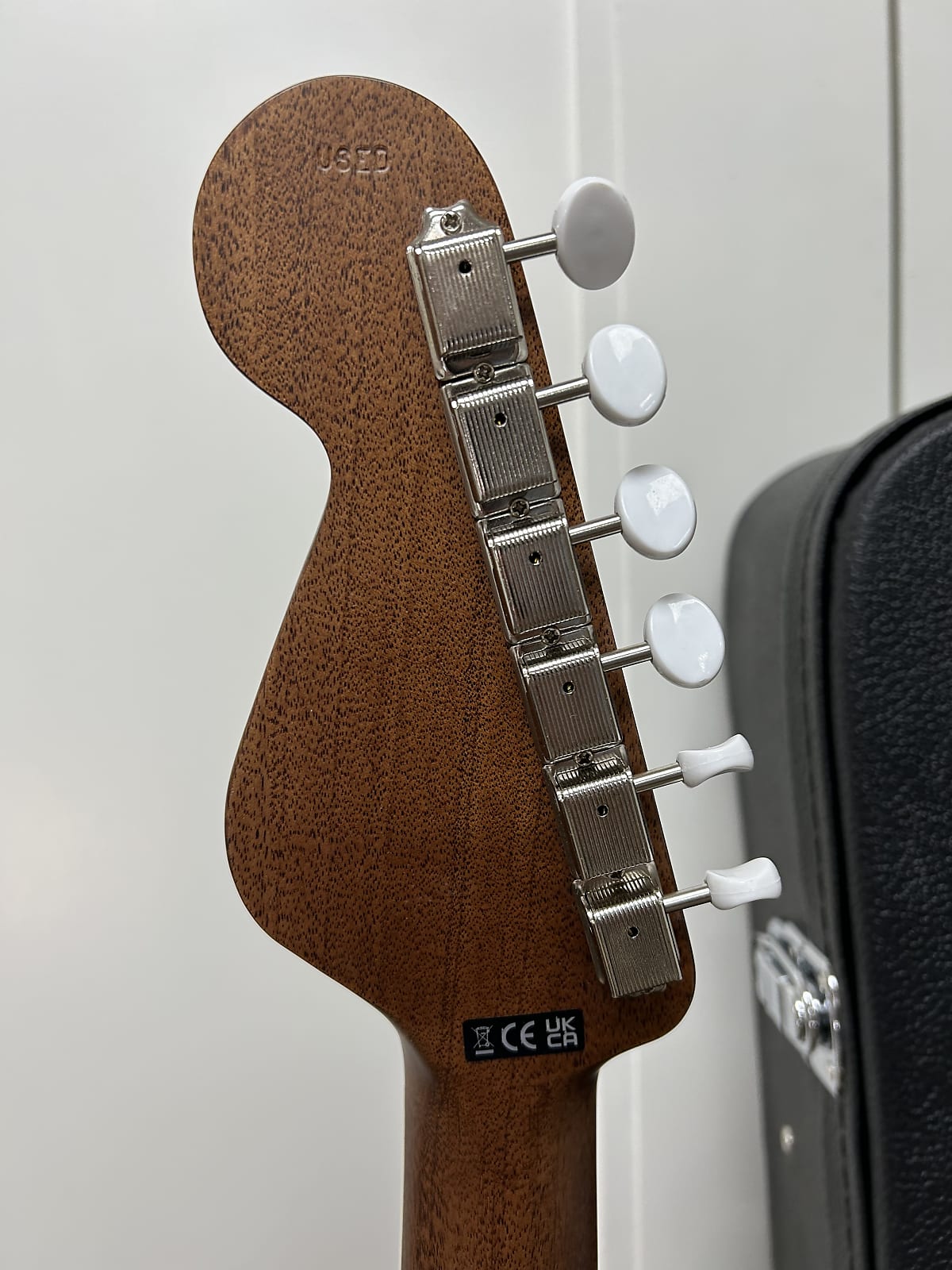 Fender King Vintage Acoustic Electric Guitar w/Hard Case - Mojave