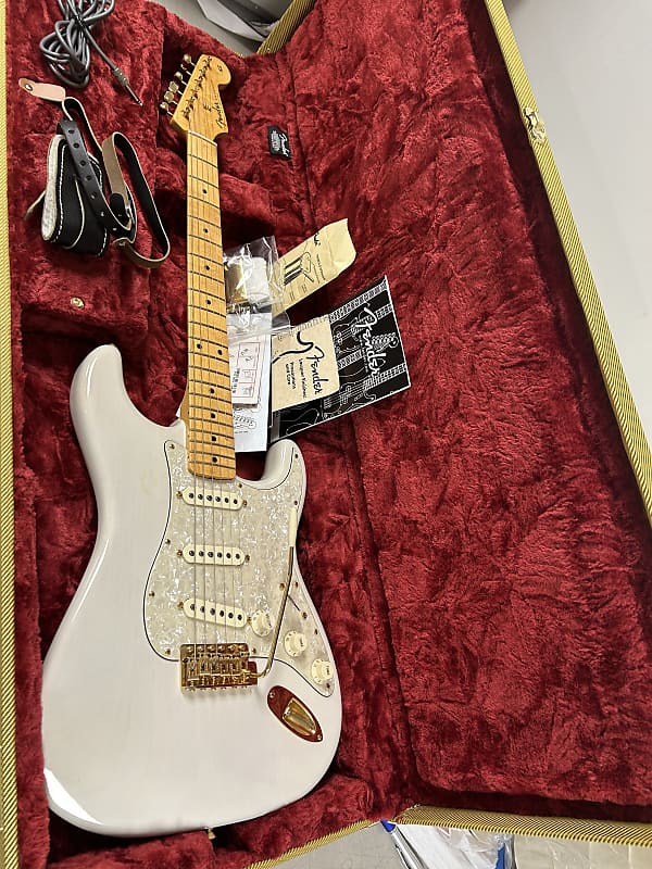 Fender 50th Anniversary American Vintage '57 Stratocaster 2007 - Mary Kaye White Blonde