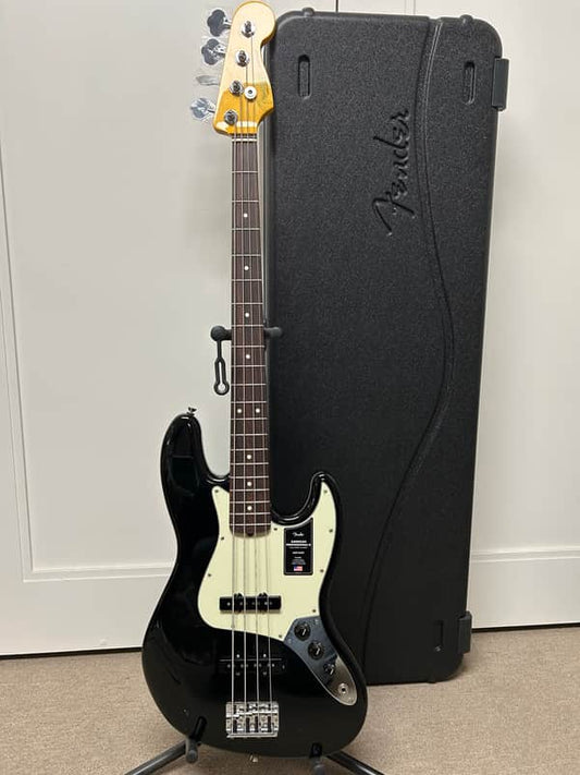 Fender American Professional II Jazz Bass with Rosewood Fretboard - Black