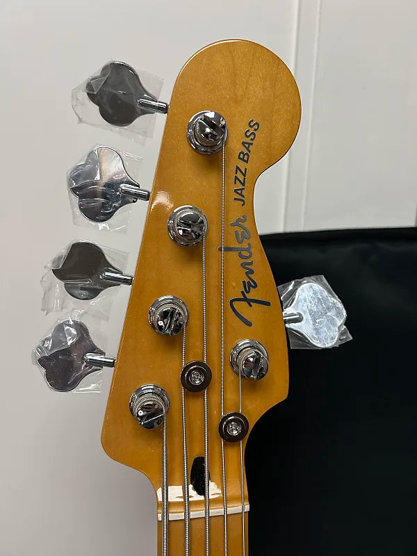 Fender Player Plus Active Jazz Bass V with Maple Fingerboard - Opal Spark