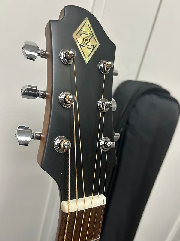 Zemaitis CAF-80HCW-NAT Acoustic Guitar w/Electronics - Natural