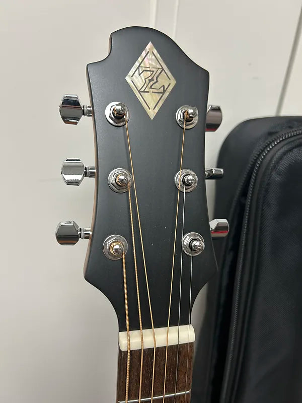 Zemaitis CAF-80H-FGR Acoustic Guitar w/Electronics - Forest Green