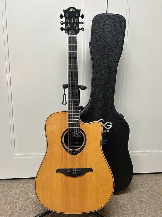 Lag Tramontane Hyvibe THV30DCE Acoustic Guitar w/Electronics- Natural