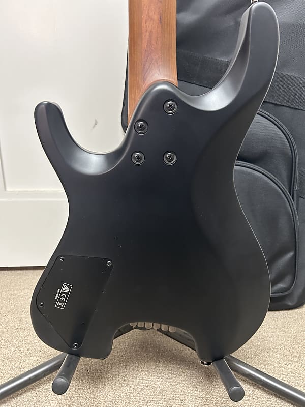 Ibanez QX52-BKF Quest Standard 6 String Headless Guitar - Black Flat