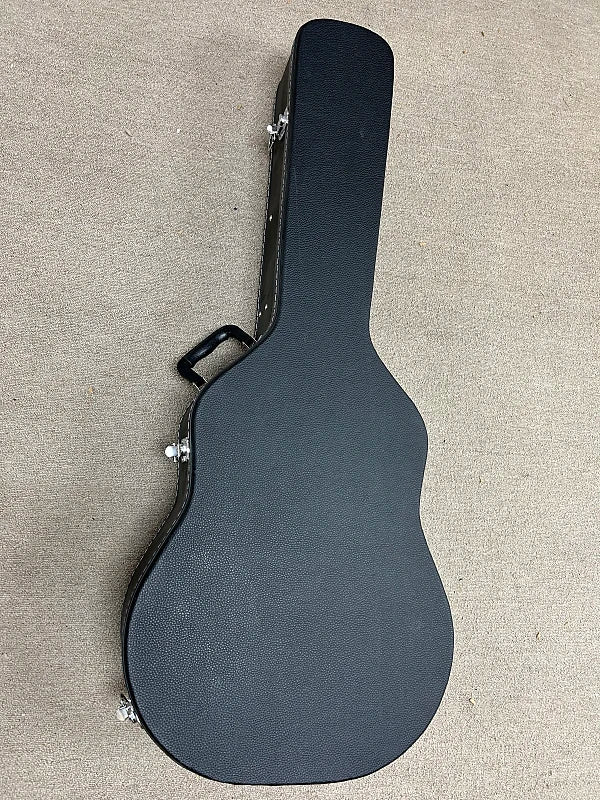 Fender Dreadnought Acoustic Hardshell Case