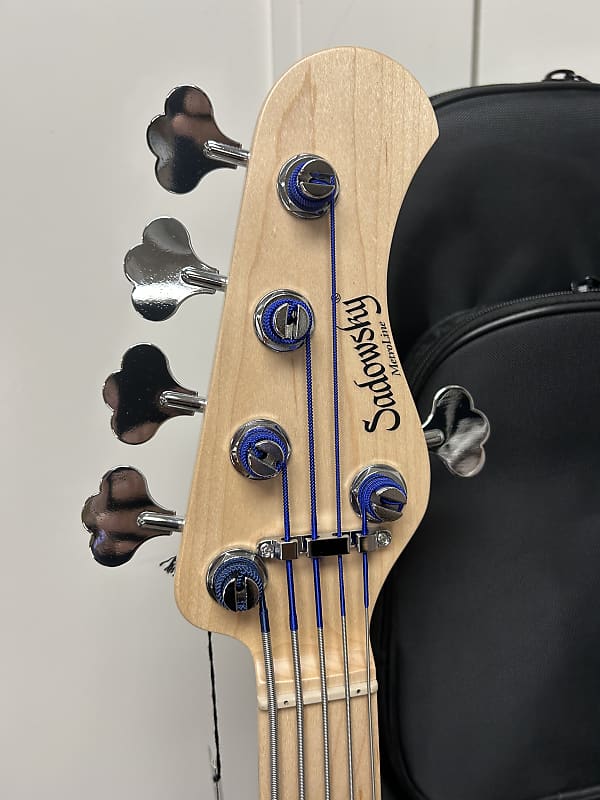 Sadowsky Metroline 21 Fret Vintage M/J Bass 5 String - Solid Sage Green Metallic Satin