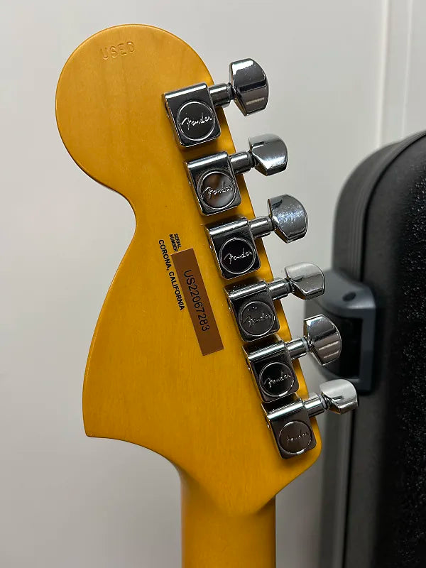 Fender American Professional II Telecaster Deluxe with Maple Fretboard - Mystic Surf Green