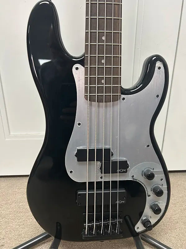 Squier Contemporary Active Precision Bass PH V Five String Bass - Black