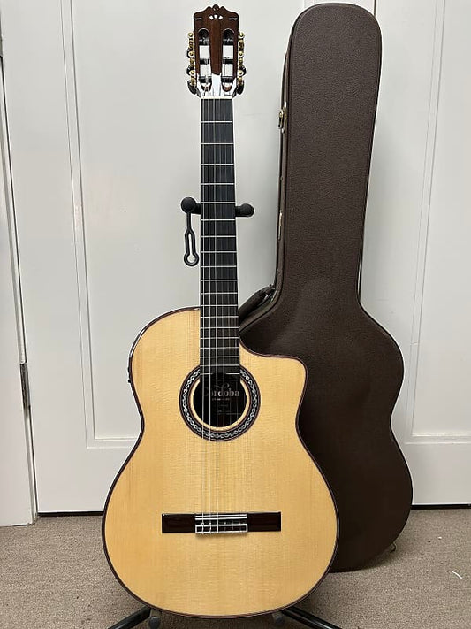 Cordoba Luthier Series GK Pro Negra Nylon String Acoustic Classical Guitar w/Electronics - Natural