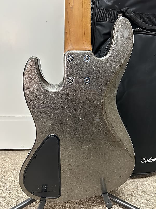 Sadowsky MetroExpress Hybrid P/J 5 String Bass w/Morado Fingerboard - Silver Metallic