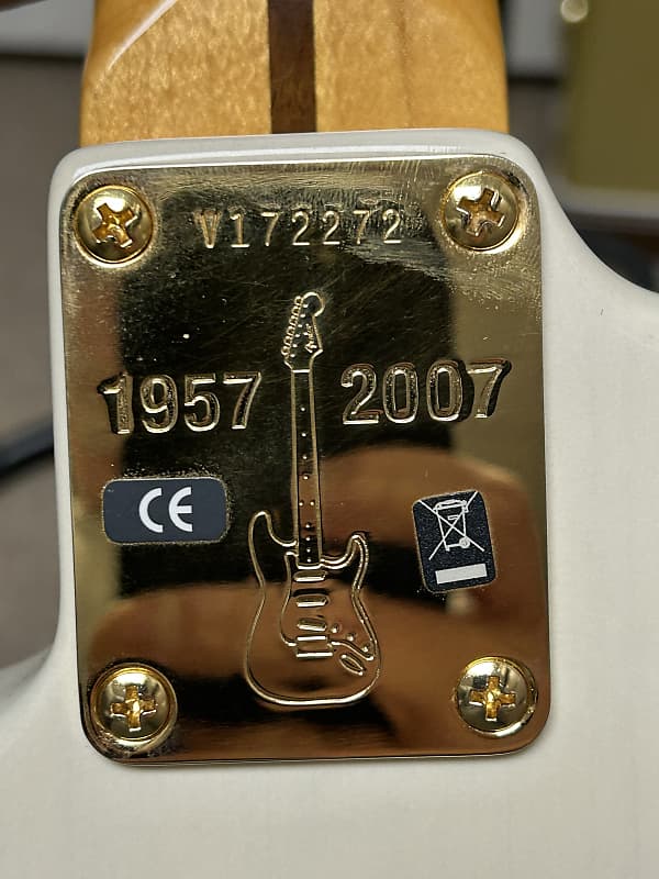 Fender 50th Anniversary American Vintage '57 Stratocaster 2007 - Mary Kaye White Blonde