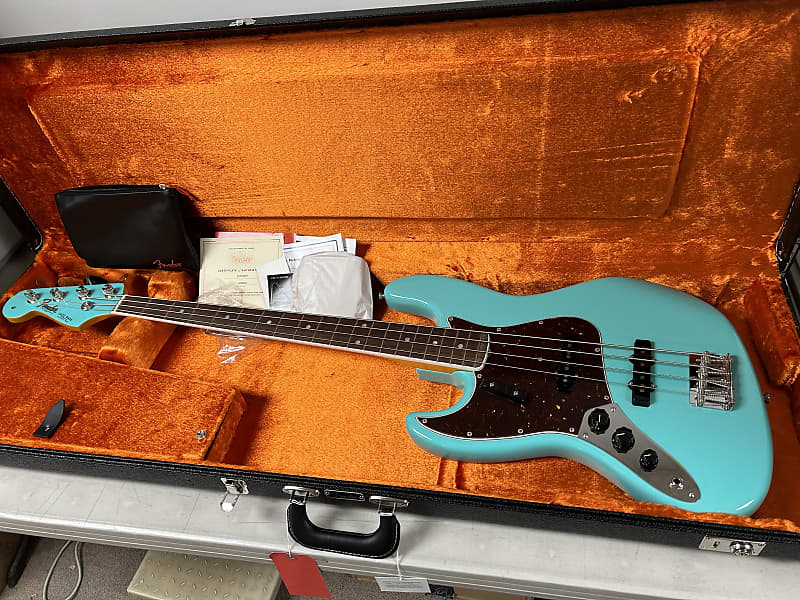 Fender American Vintage II '66 Jazz Bass Left-Handed - Seafoam Green