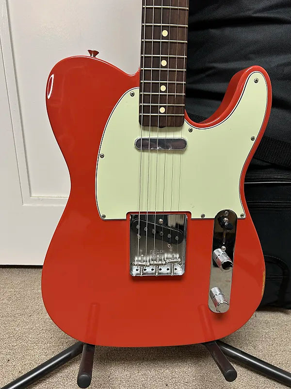 Fender Vintera II '60s Telecaster with Rosewood Fretboard - Fiesta Red