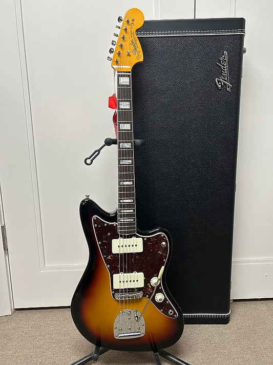 Fender American Vintage II '66 Jazzmaster Electric Guitar - 3-Color Sunburst