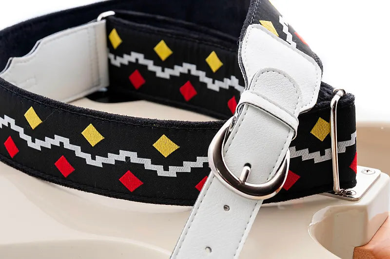 Used discount guitar straps
