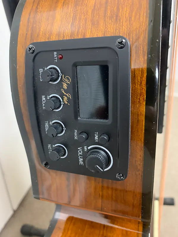 Don Jose DJ-C700EQ-NT Acoustic Electric Cuatro - Natural