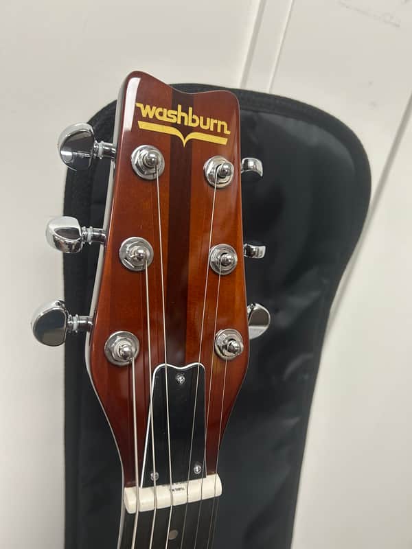 Washburn H10TS Wing Series Hawk Electric Guitar - Tobacco Sunburst w/Free Gigbag