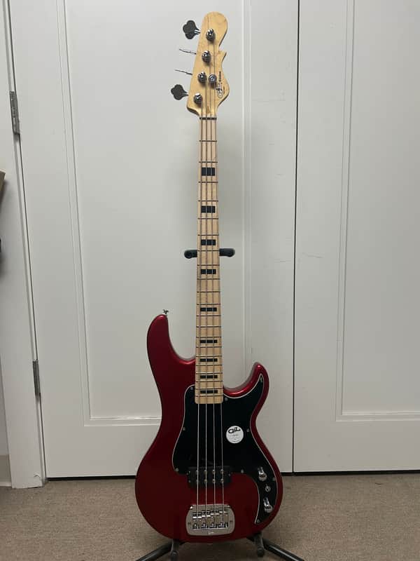 G&L Tribute Series Kiloton 4 String Electric Bass - Candy Apple Red