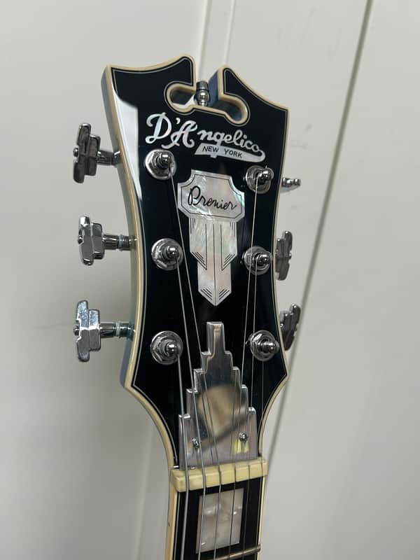 D'Angelico Premier DC XT Semi Hollowbody Electric Guitar - Blue Burst