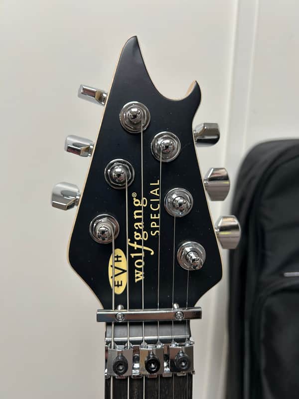 EVH Wolfgang Special Striped with Ebony Fretboard - Satin Red/Black/White Stripes