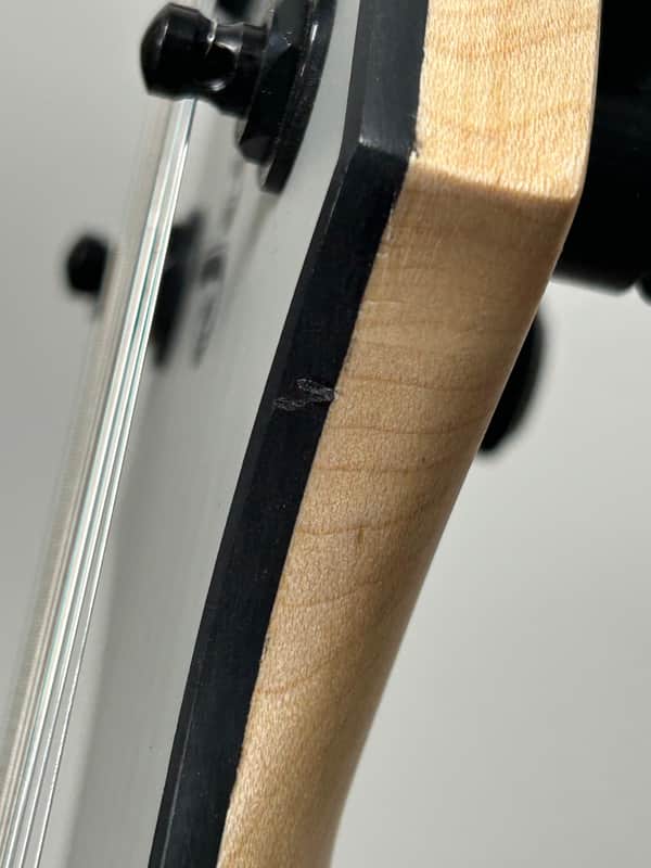 Jackson Pro Series Dinky DK Modern EverTune 7 - Primer Gray