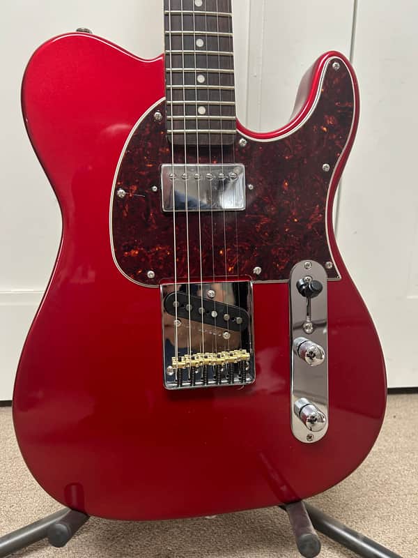 G&L Tribute Series ASAT Classic Bluesboy Electric Guitar w/Rosewood Fretboard - Candy Apple Red