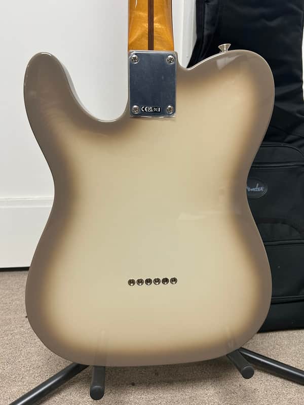 Fender Limited Edition Vintera II '60s Telecaster with Maple Fretboard - Antigua