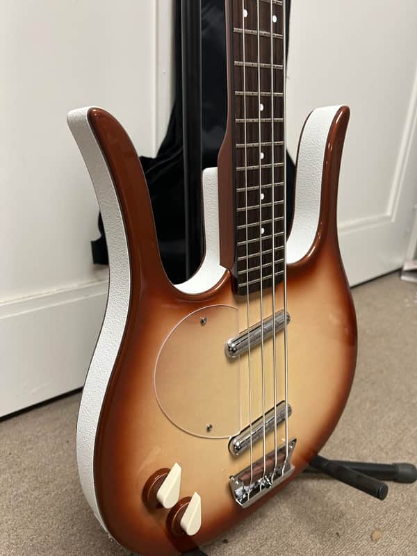 Danelectro Longhorn Bass Left-Handed - Copper Burst - Brand New w/Free Gigbag