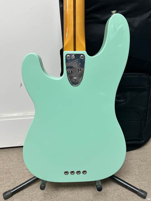 Fender Vintera II '70s Telecaster Bass with Maple Fretboard - Surf Green