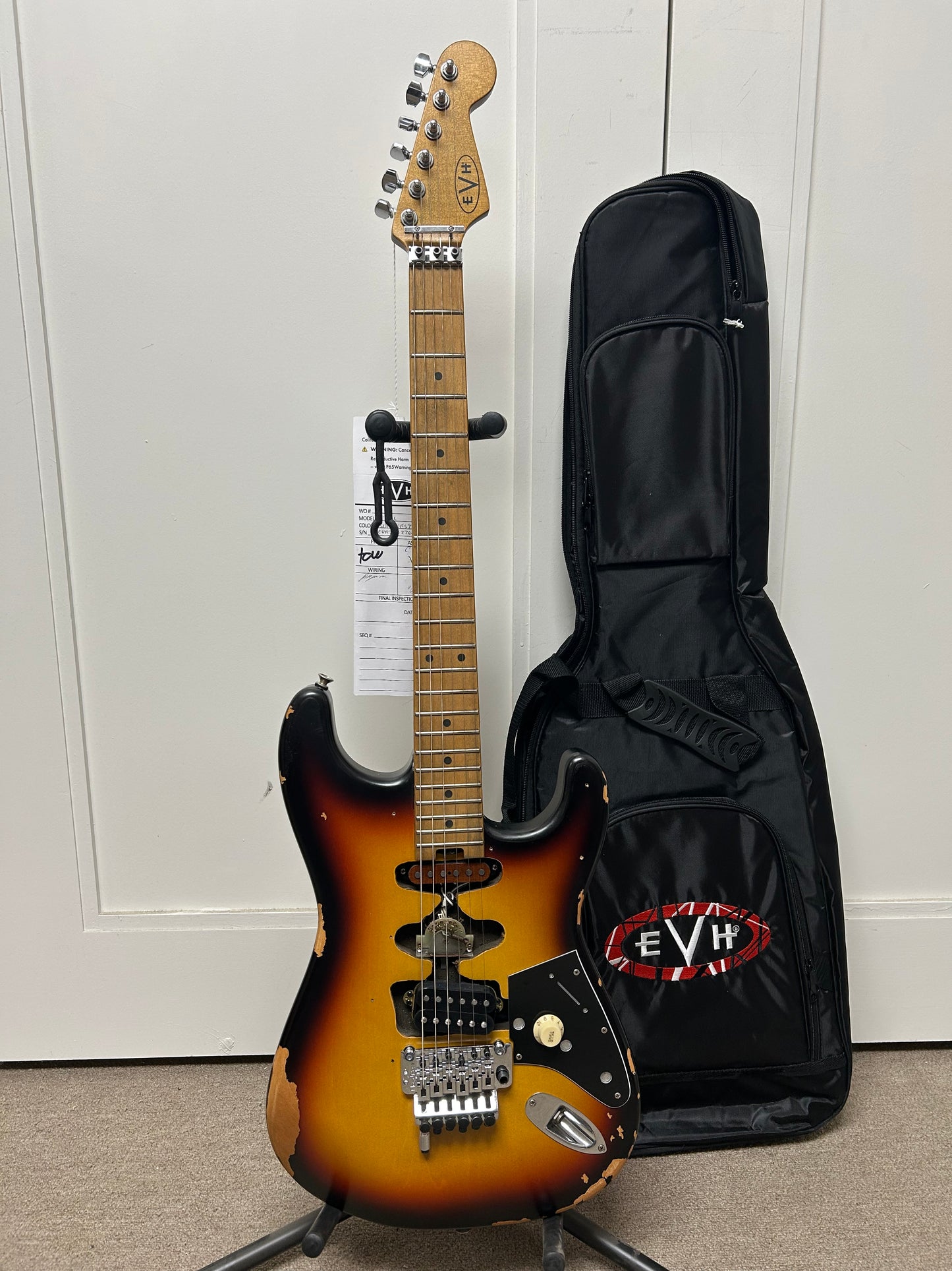 EVH Frankenstein "Frankie" Relic Electric Guitar - Vintage Sunburst