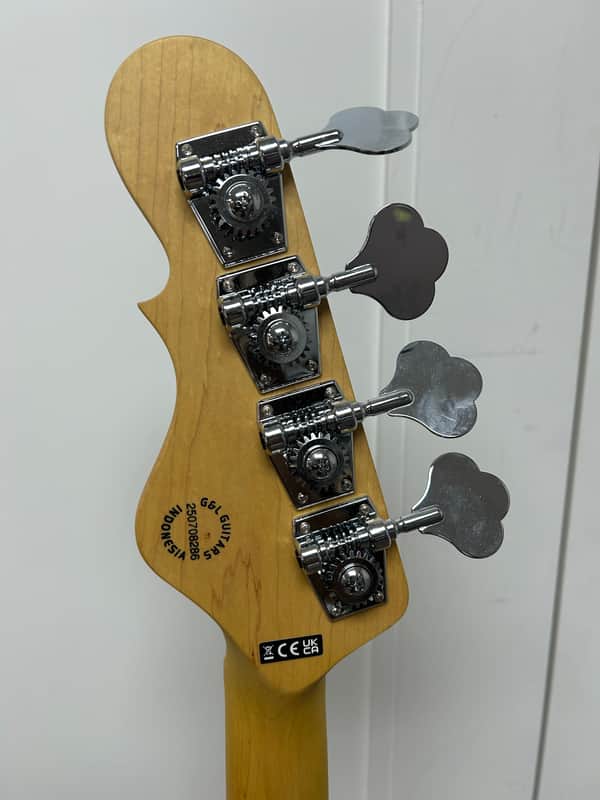 G&L Tribute Series LB-100 Bass Guitar - Olympic White