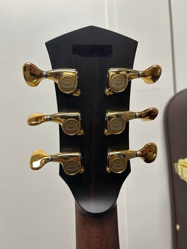 Cort Masterpiece Modern Burst Venetian Cutaway Acoustic Guitar with Electronics- Tobacco Sunburst
