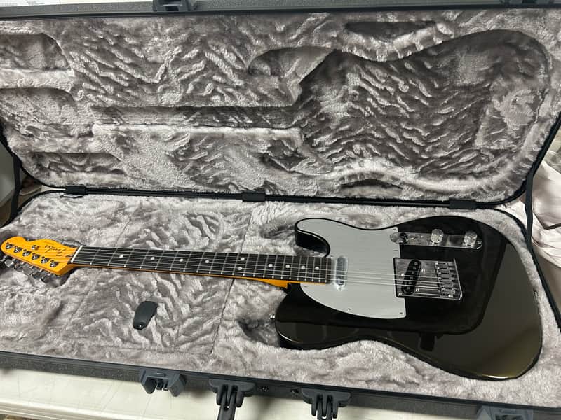 Fender American Ultra II Telecaster with Ebony Fretboard - Texas Tea